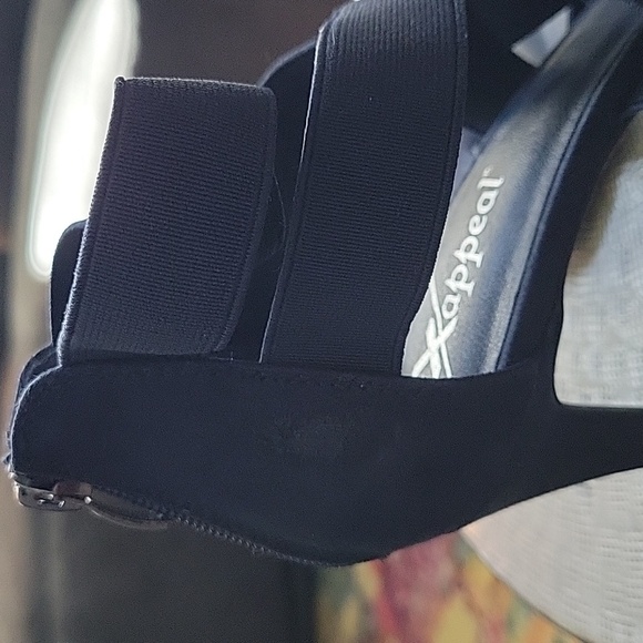 Navy blue suede strappy heels with zipper back, size 9 - Picture 10 of 14